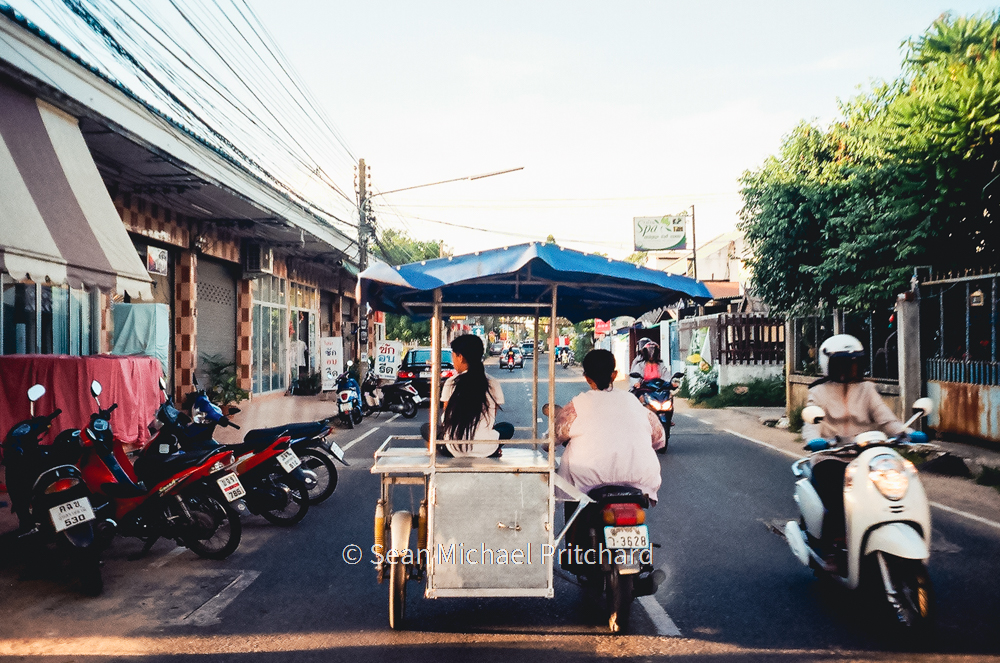 girl woman motorbike asia funny