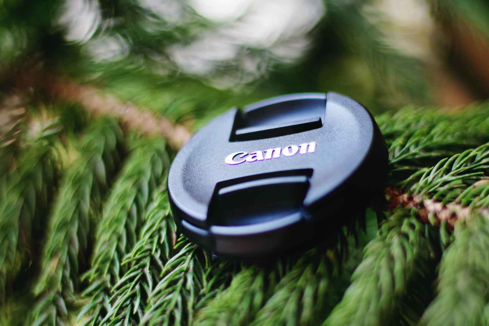 canon RF mirrorless camera lens cover